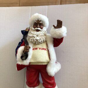 Clothtique Possible Dreams 11" tall VG+ Black Santa New York Statue of Liberty